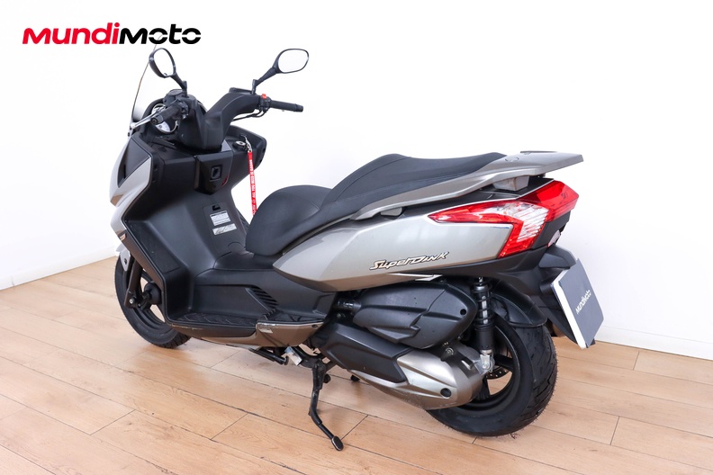 Motorbike image 6