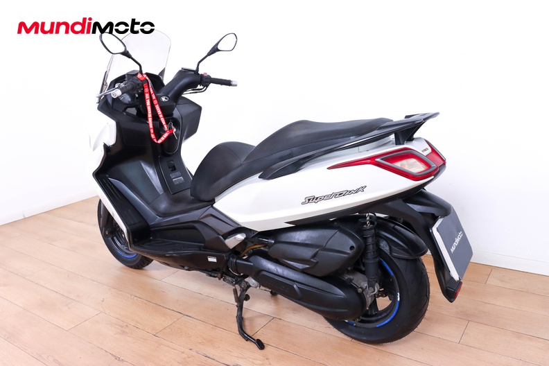 Motorbike image 6