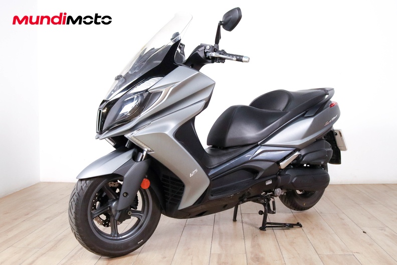 Motorbike image 7