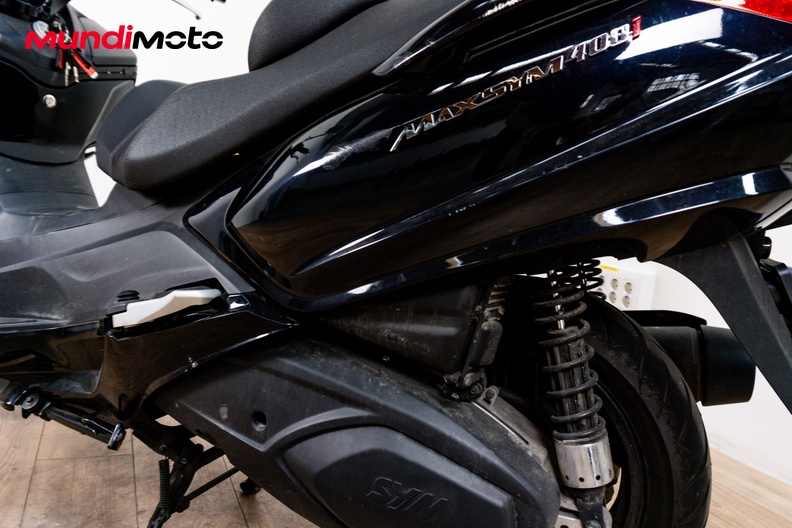 Motorbike image 8