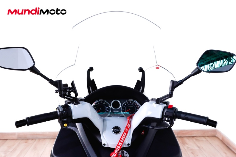 Motorbike image 10