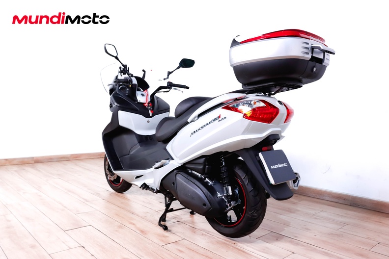 Motorbike image 6