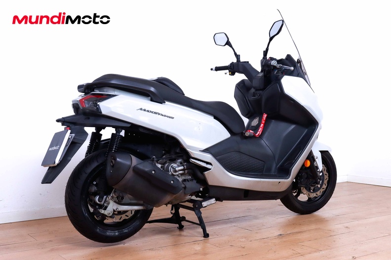 Motorbike image 2