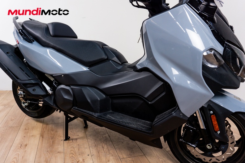 Motorbike image 0