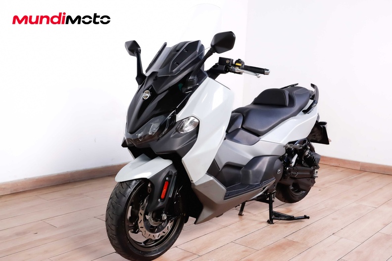 Motorbike image 7