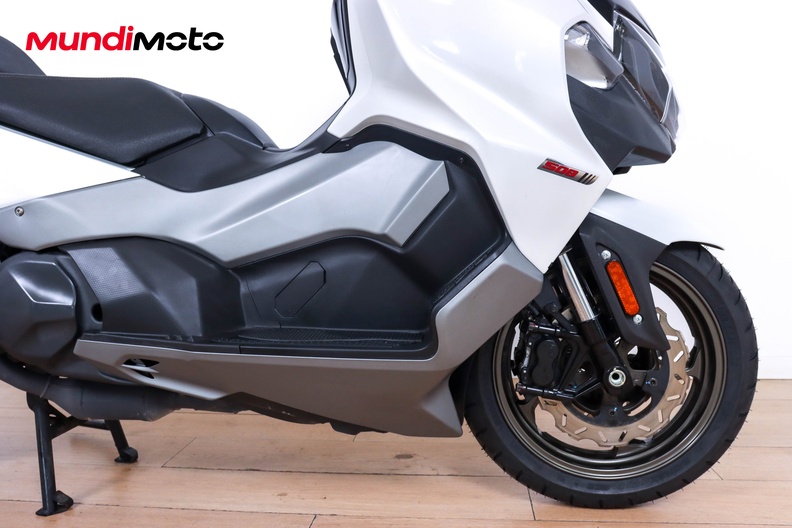 Motorbike image 13