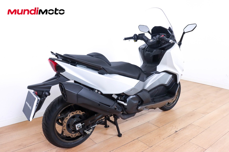 Motorbike image 2