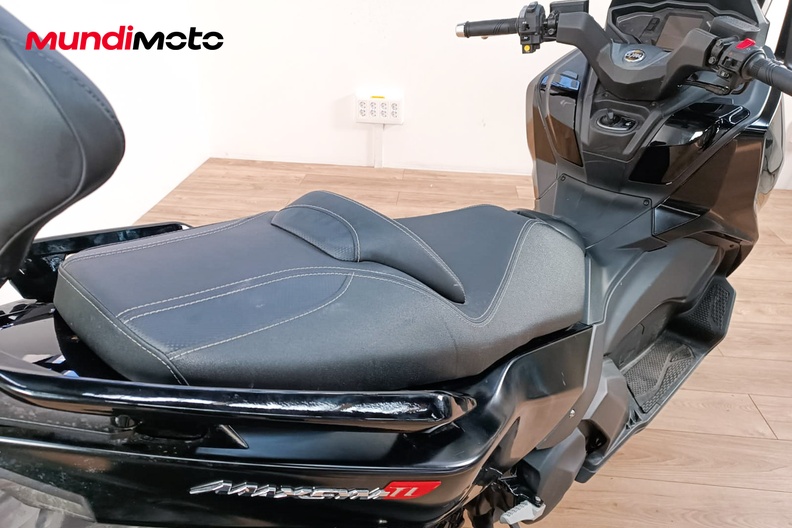 Motorbike image 3