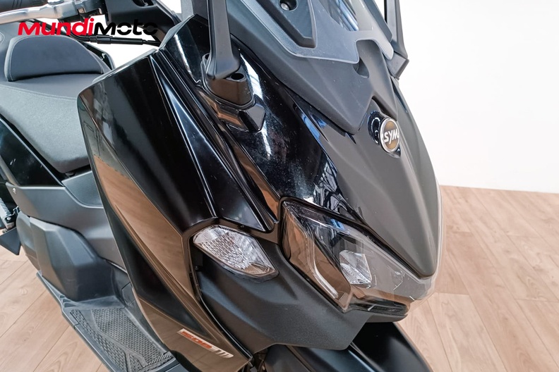 Motorbike image 4