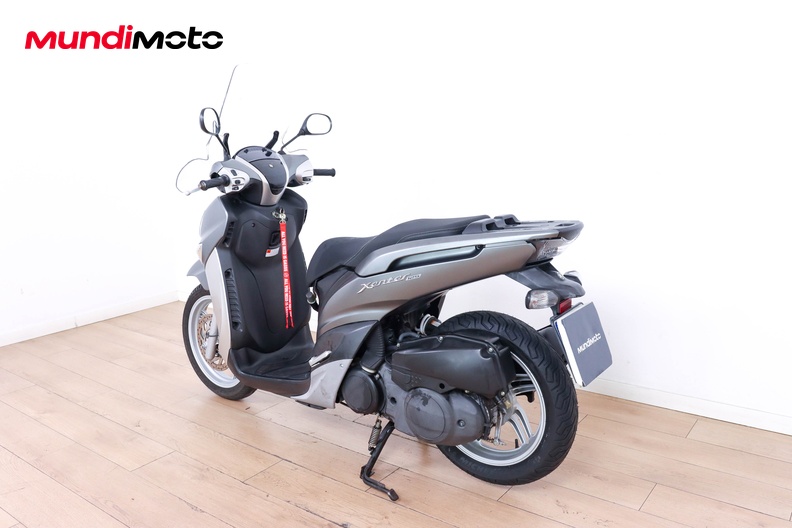 Motorbike image 6