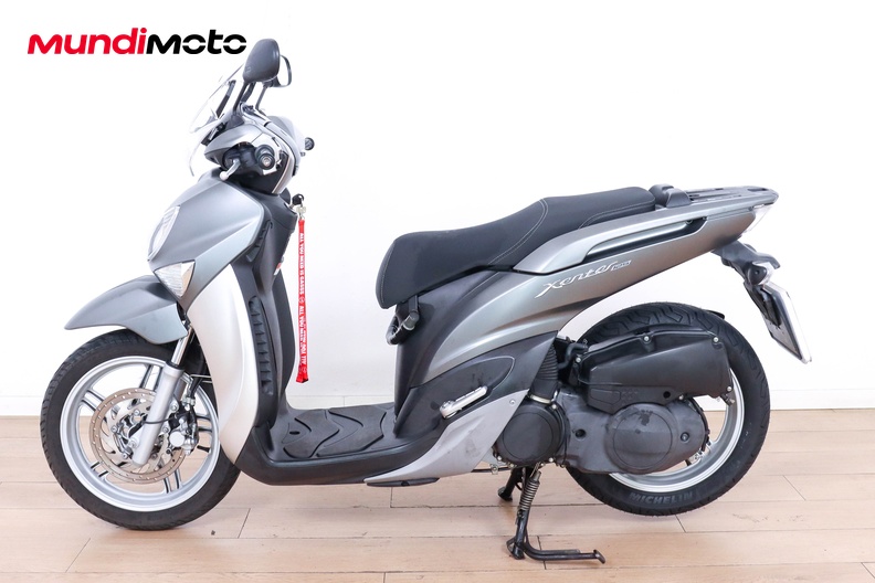 Motorbike image 5