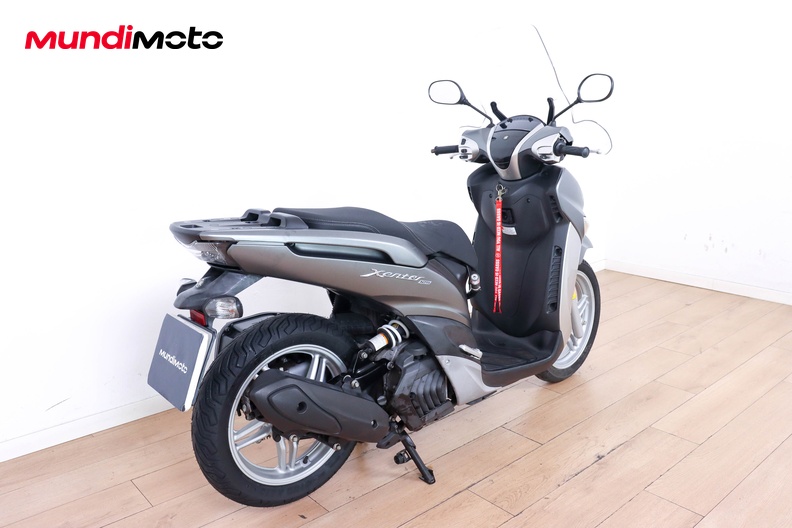 Motorbike image 2