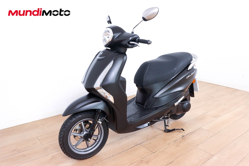 Motorbike image 7