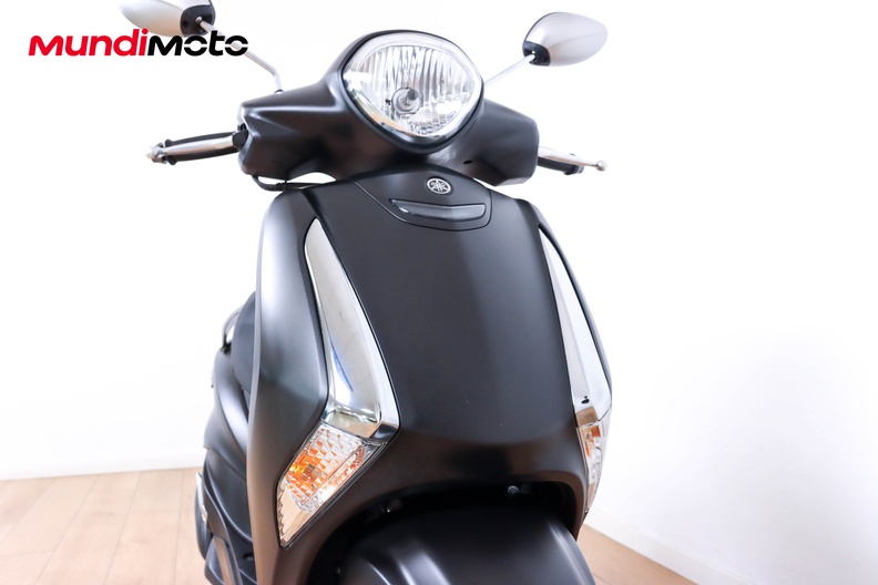 Motorbike image 4