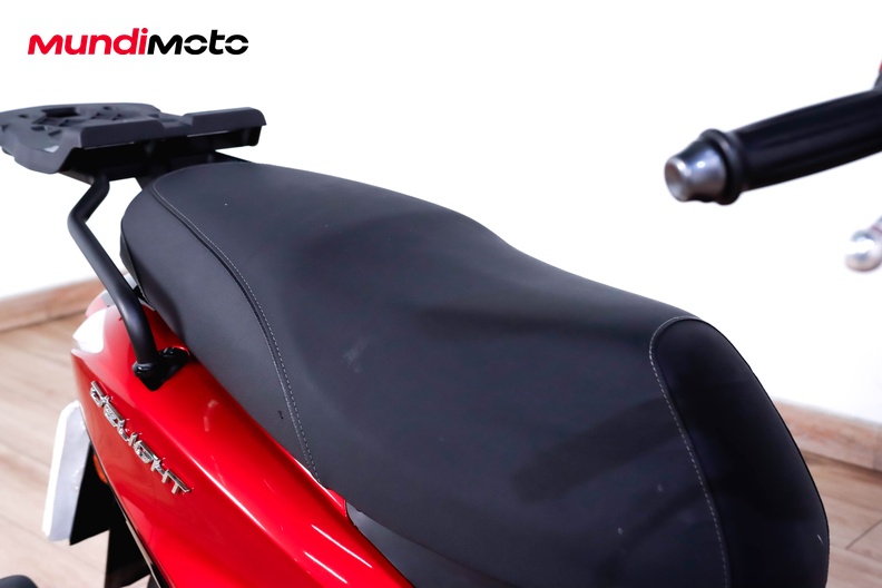Motorbike image 12