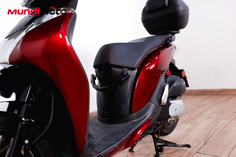 Motorbike image 8