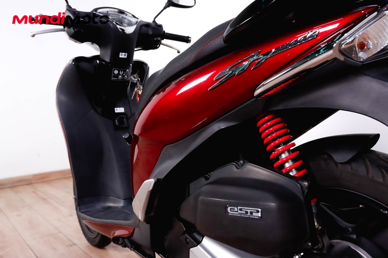 Motorbike image 9