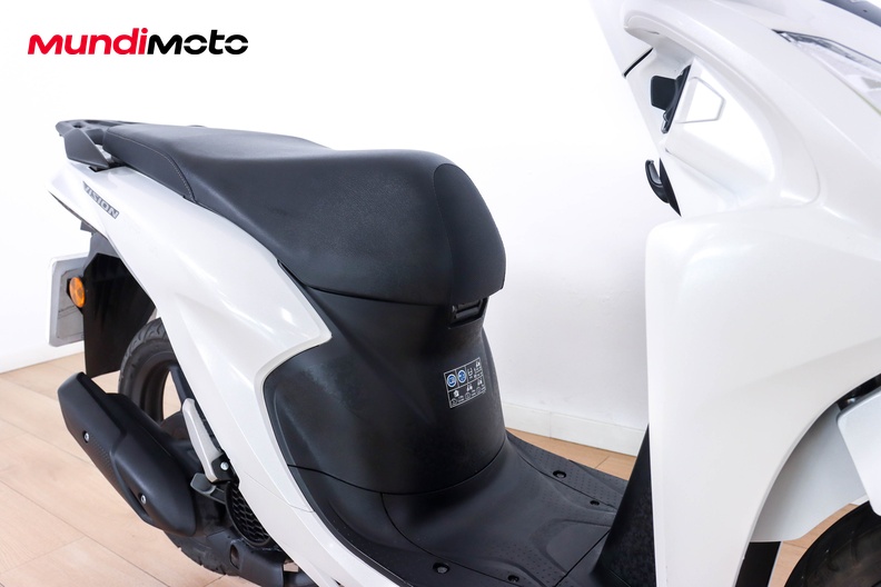 Motorbike image 13