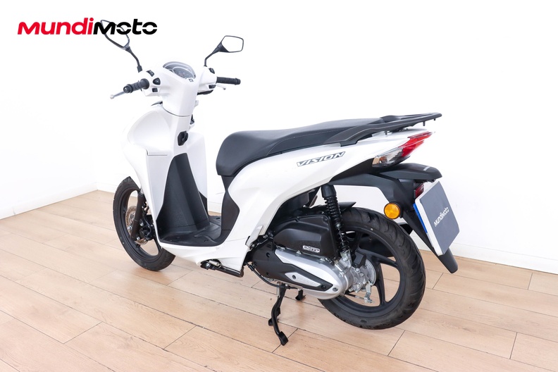 Motorbike image 6