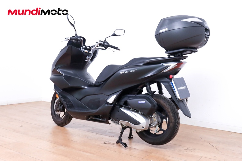 Motorbike image 6