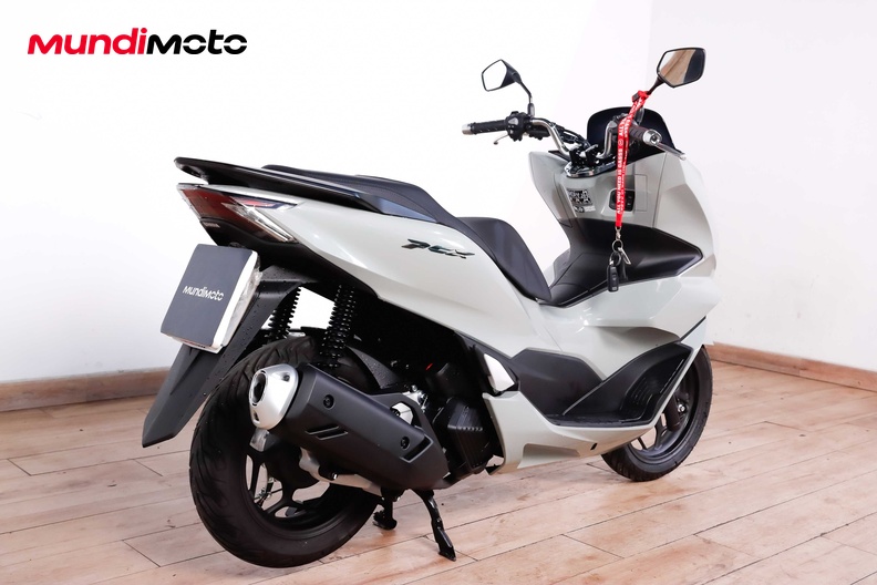 Motorbike image 2