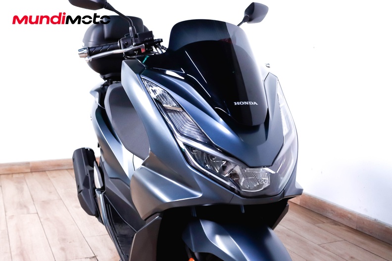 Motorbike image 4