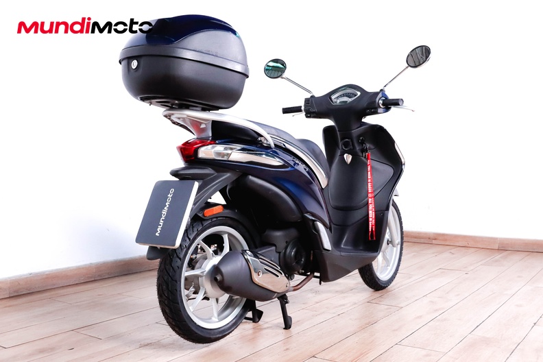 Motorbike image 2