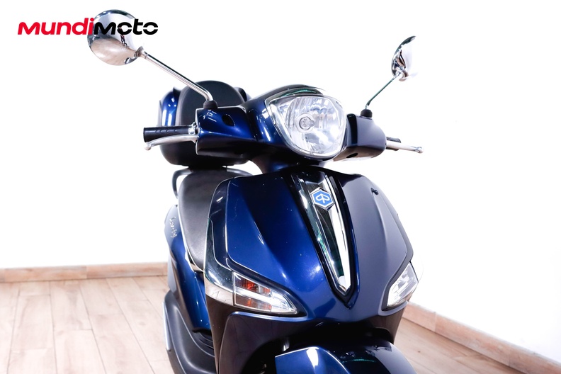 Motorbike image 4