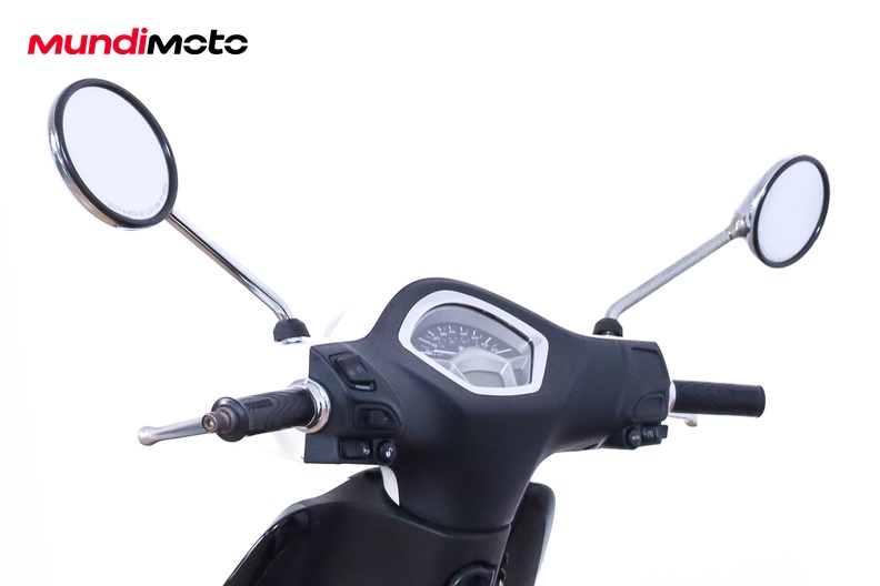 Motorbike image 10