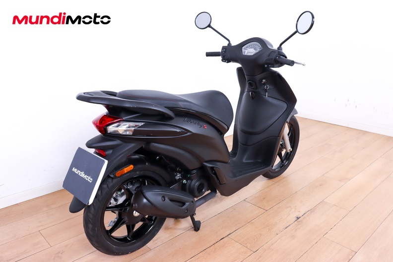 Motorbike image 2