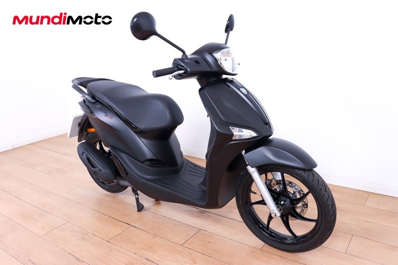 Motorbike image 1