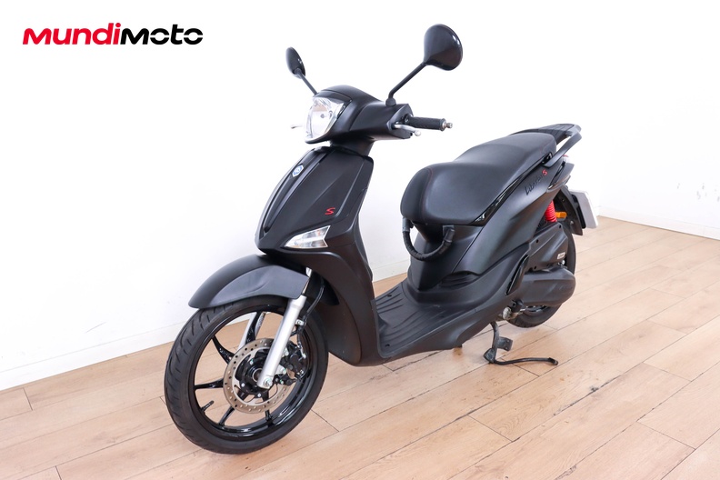 Motorbike image 7