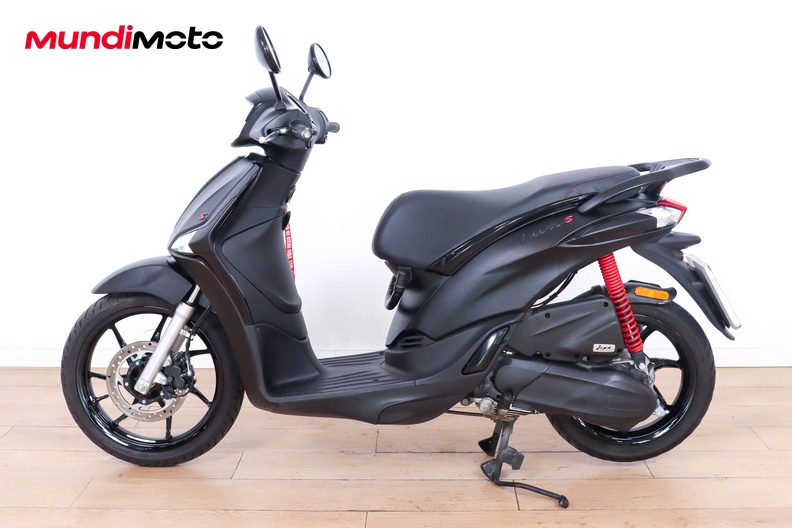 Motorbike image 5