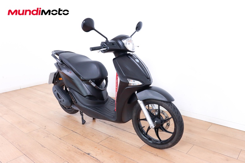 Motorbike image 1