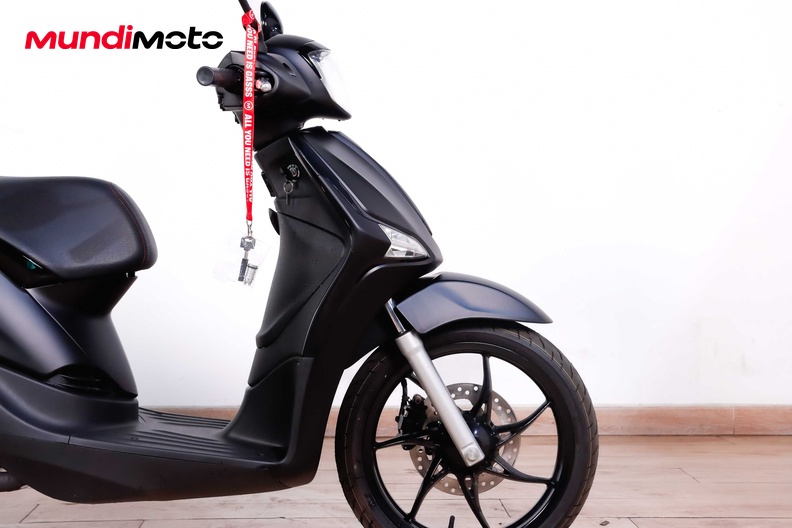 Motorbike image 12