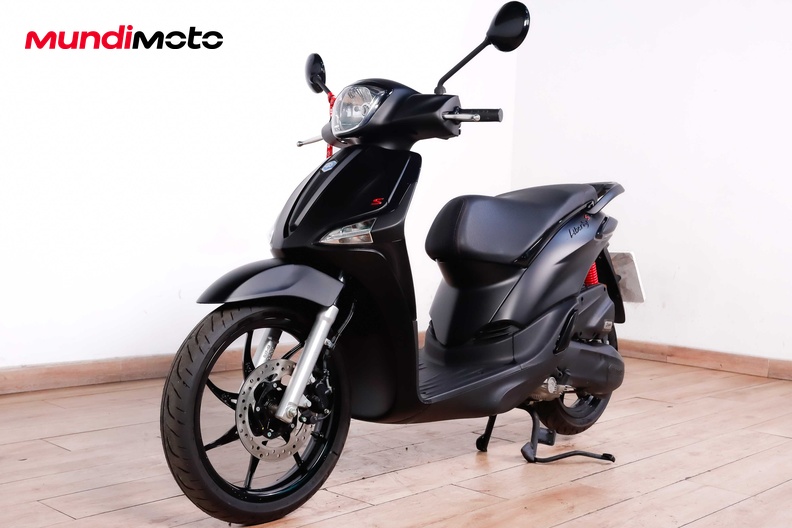 Motorbike image 7