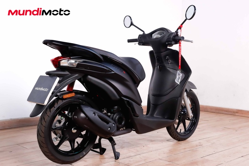 Motorbike image 2