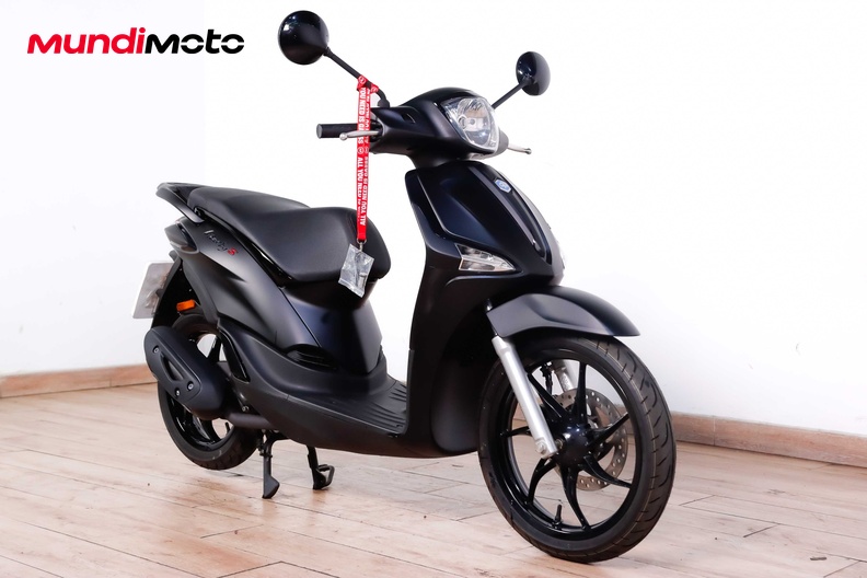 Motorbike image 1