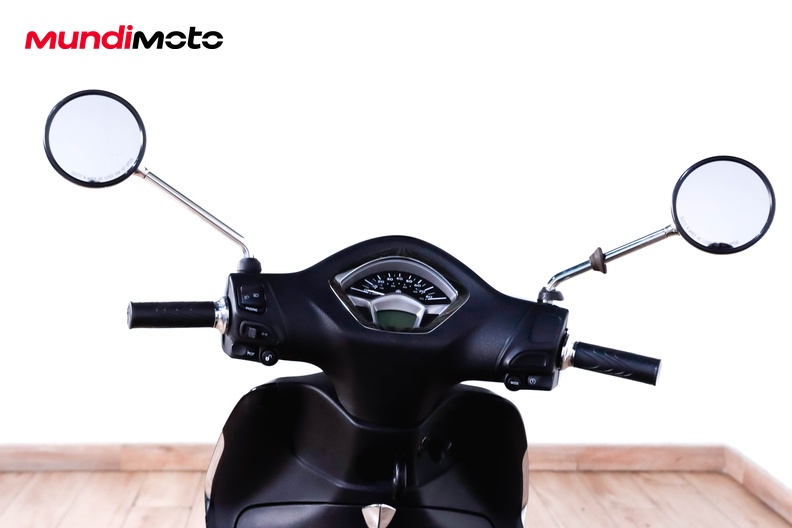 Motorbike image 10