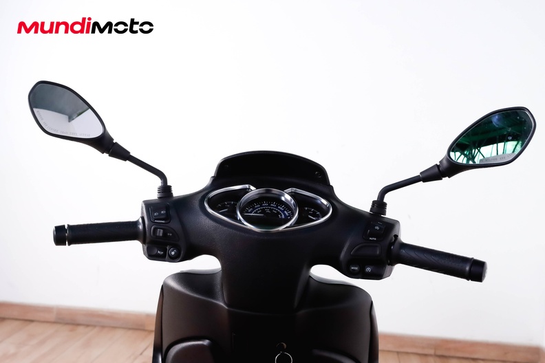 Motorbike image 10