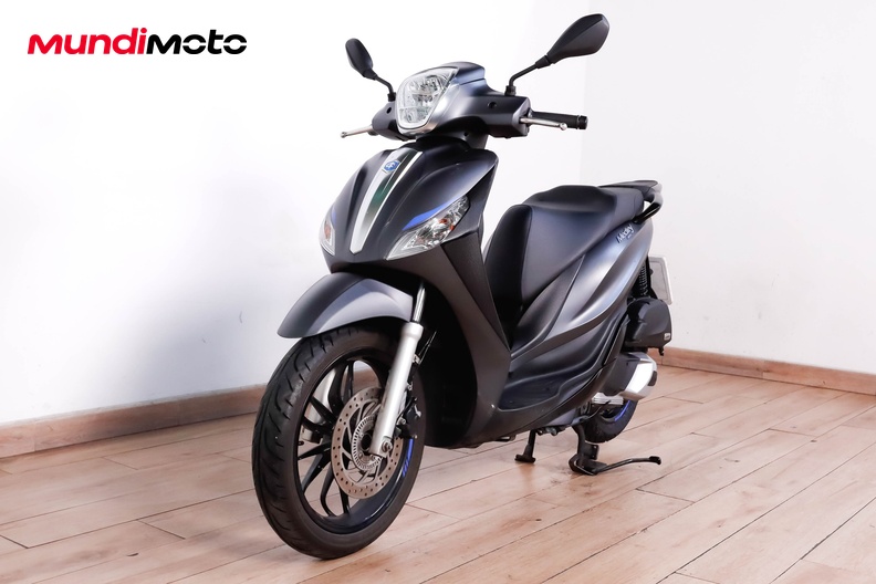 Motorbike image 7
