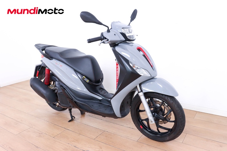 Motorbike image 1