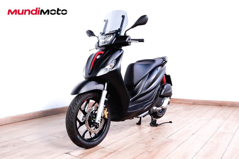 Motorbike image 7