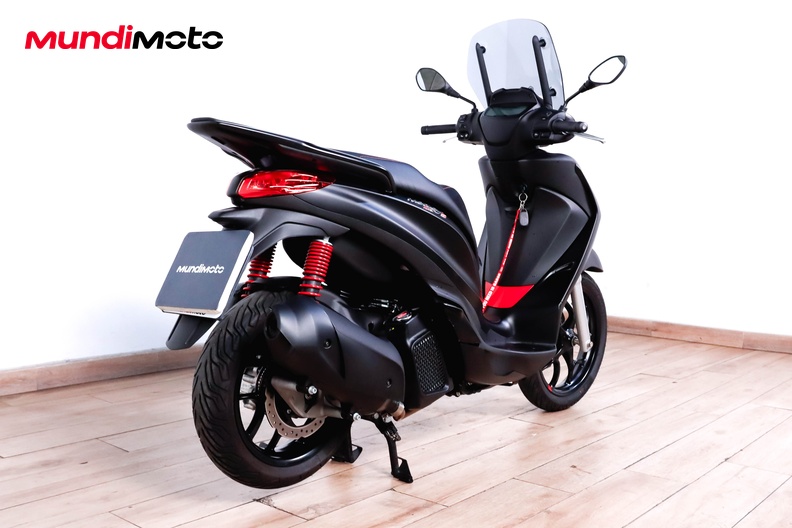 Motorbike image 2