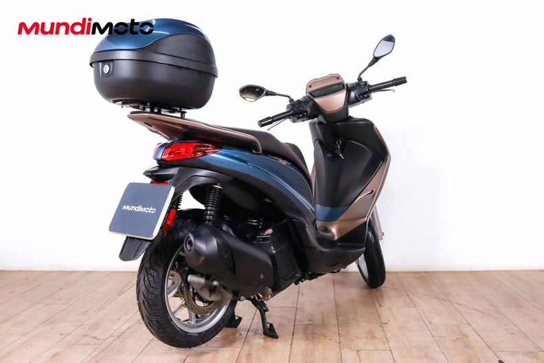 Motorbike image 2