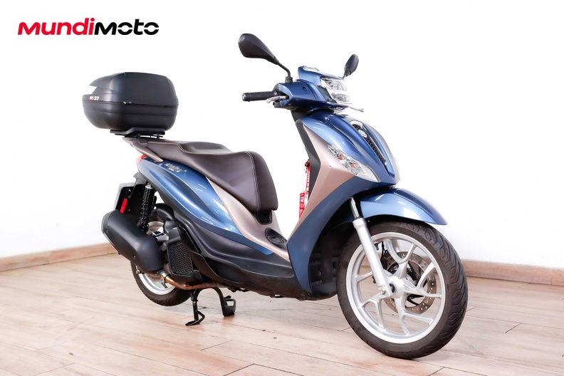 Motorbike image 1