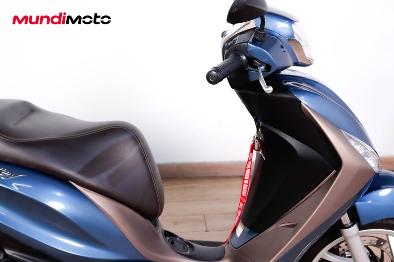 Motorbike image 12
