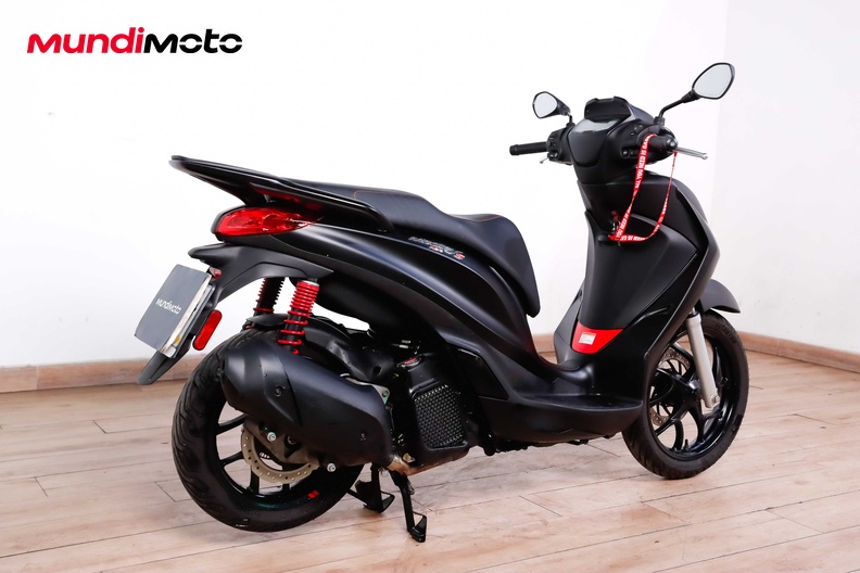 Motorbike image 2