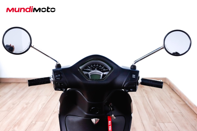 Motorbike image 10