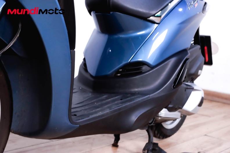 Motorbike image 8